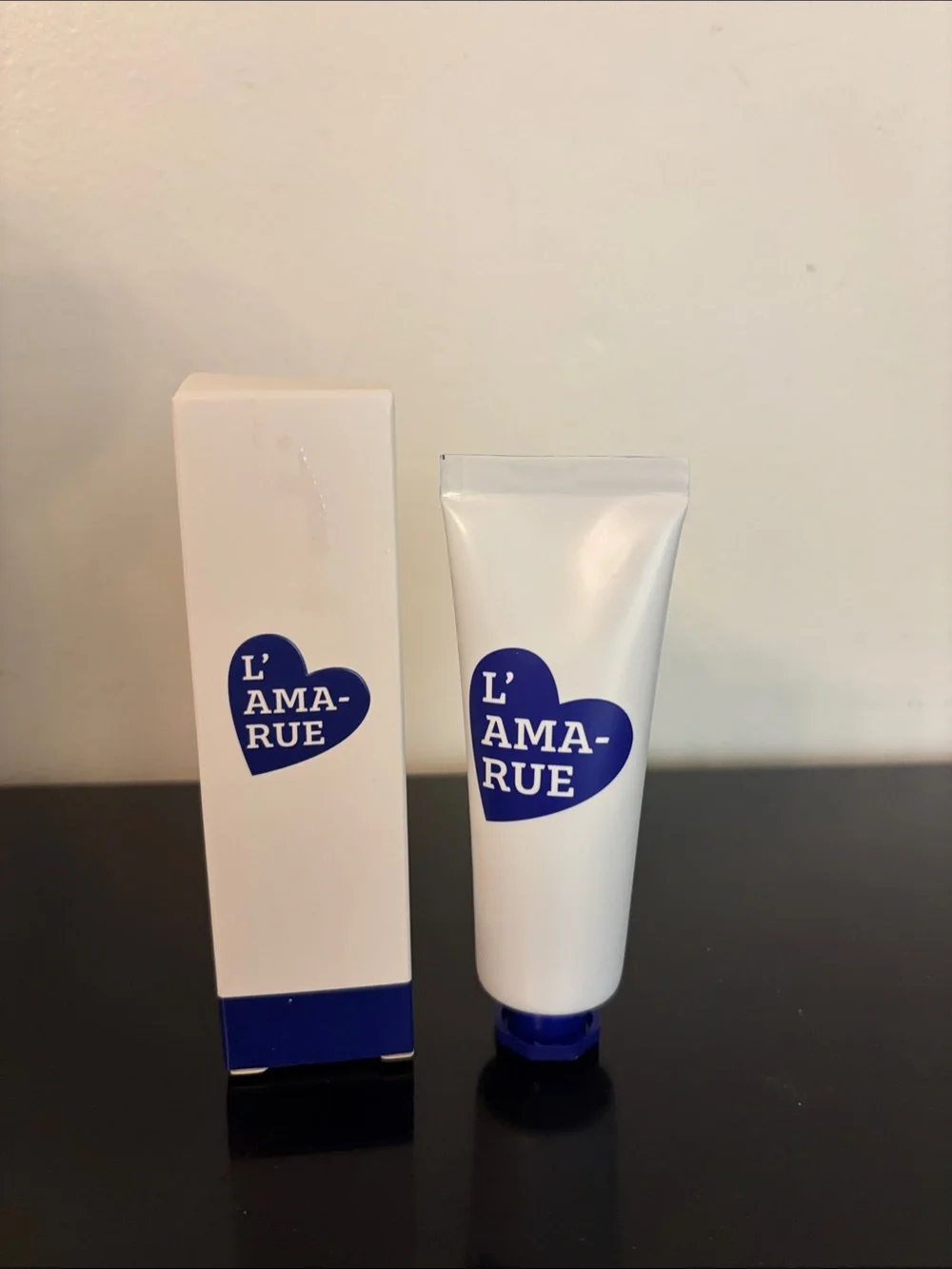 L’Amarue‎ The Face Cream